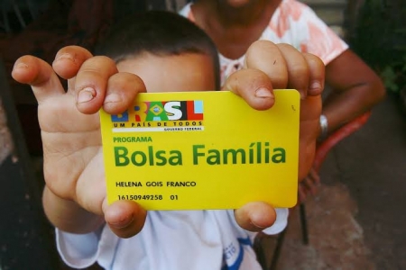 Decreto Federal suspendeu, provisoriamente, a Bolsa Família  de beneficiários do Seguro Defeso