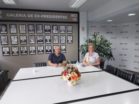 ACI/CDL e Uniasselvi realizaram reunião nesta quarta-feira (15)