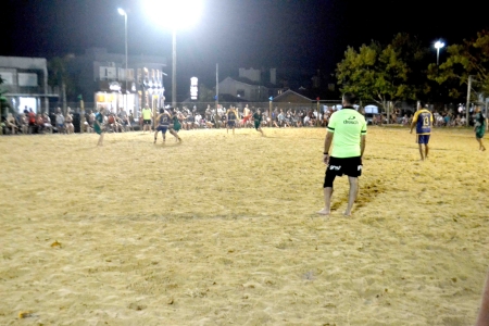 2ª rodada do Campeonato Praiano de Futebol de Areia aconteceu nesta quinta-feira (20)