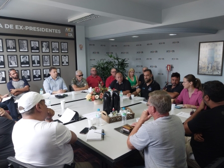 ACI/CDL PROMOVEU REUNIÃO COM COMERCIANTES DA ORLA DA LAGOA NESTA QUARTA-FEIRA (21/12)