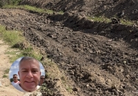 A CASA É SUA: O prefeito Zelmute Marten acompanhou neste domingo o início das obras das 34 novas no Bairro Arthur Kraft