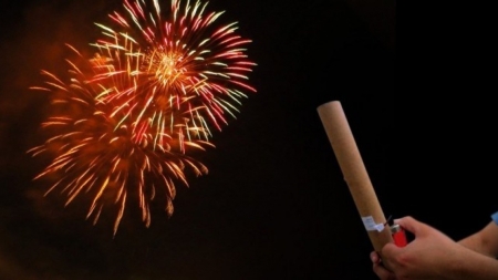 Governador regulamenta lei que proíbe queima e soltura de fogos de artifícios com ruído