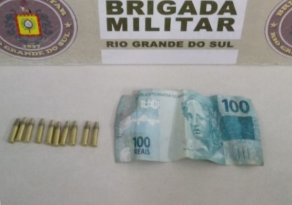 Brigada Militar aborda dois homens com munições em São Lourenço do Sul