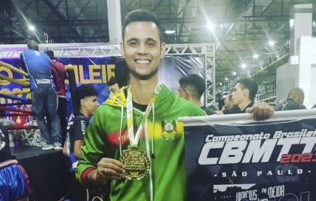 O atleta lourenciano Vinicius Almeida foi convocado para a Seleção Brasileira de Muay Thai
