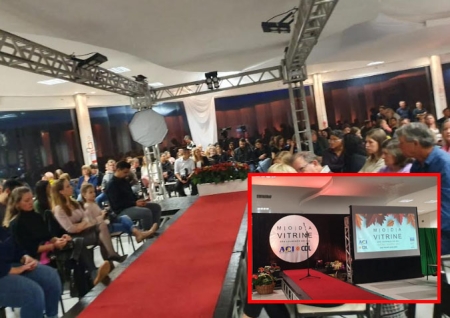 Moda Vitrine foi sucesso na noite de quinta-feira na AABB