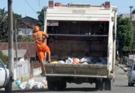 Nesta terça-feira (feriado) não haverá recolhimento de resíduos orgânicos e lixo reciclável