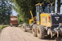 SMDR realiza patrolamento e encascalhamento nas localidades do Araçá e Picada Feliz