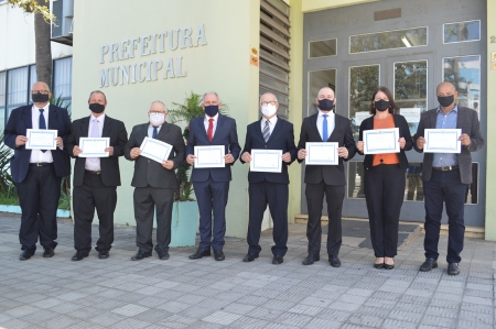 Prefeito, vice e vereadores do PDT são diplomados