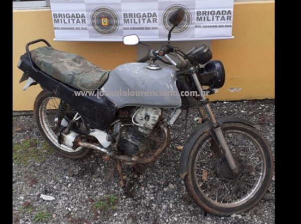 PRE apreendeu motocicleta de condutor não habilitado e com placa adulterada